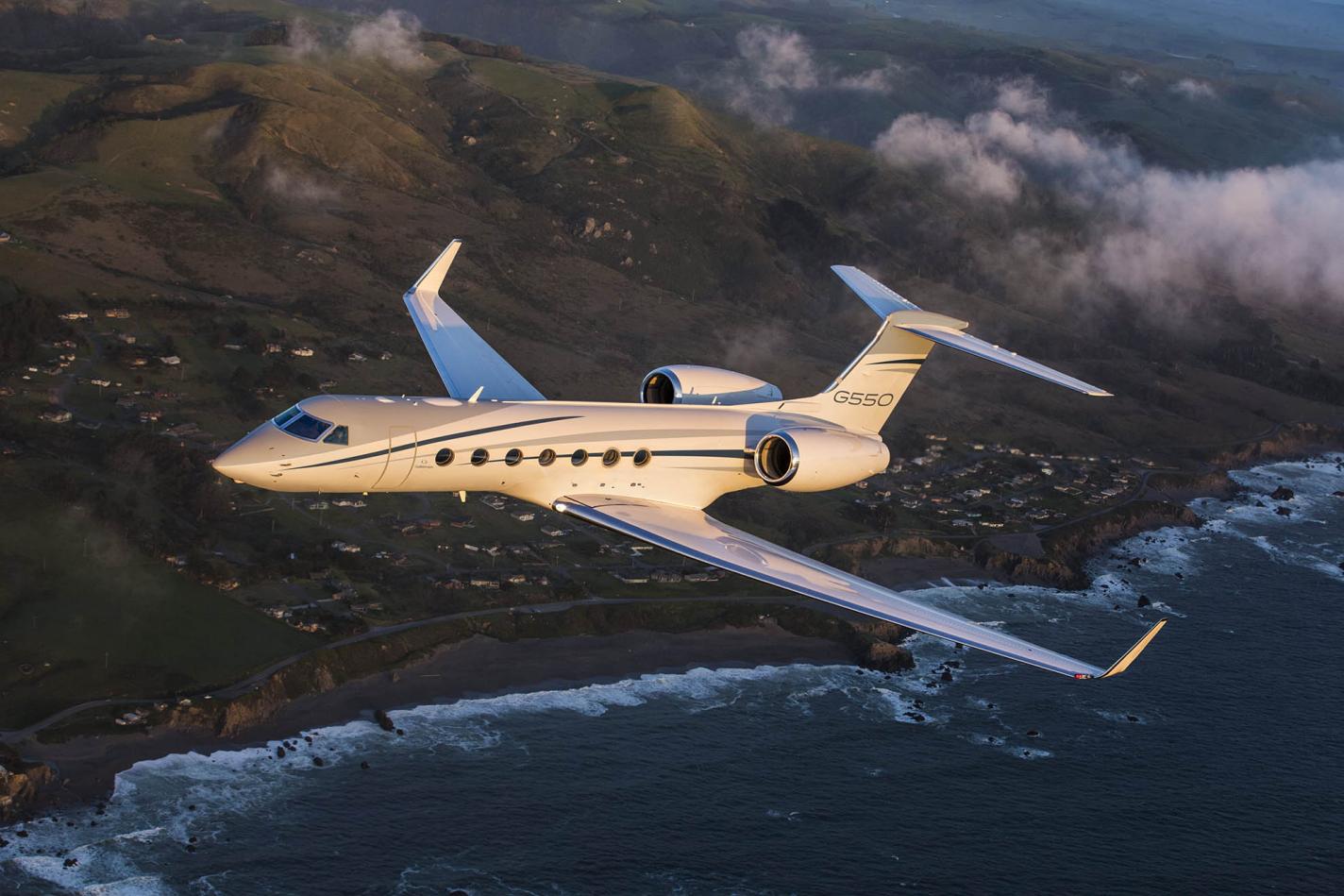 What are the Advantages and Disadvantages of Owning a Gulfstream G550?