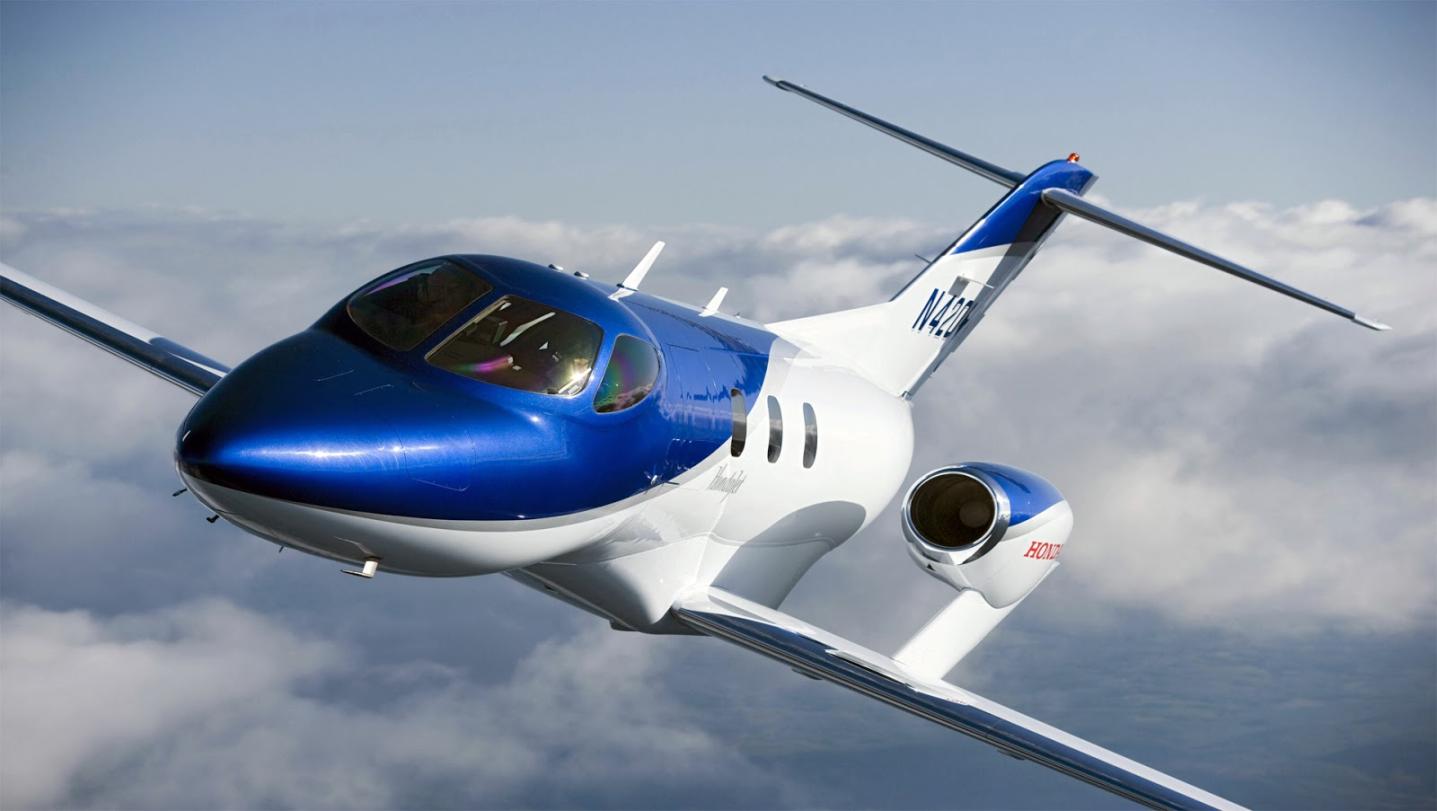 How Does the HondaJet's Cabin Design and Amenities Compare to Other Aircraft in its Class?