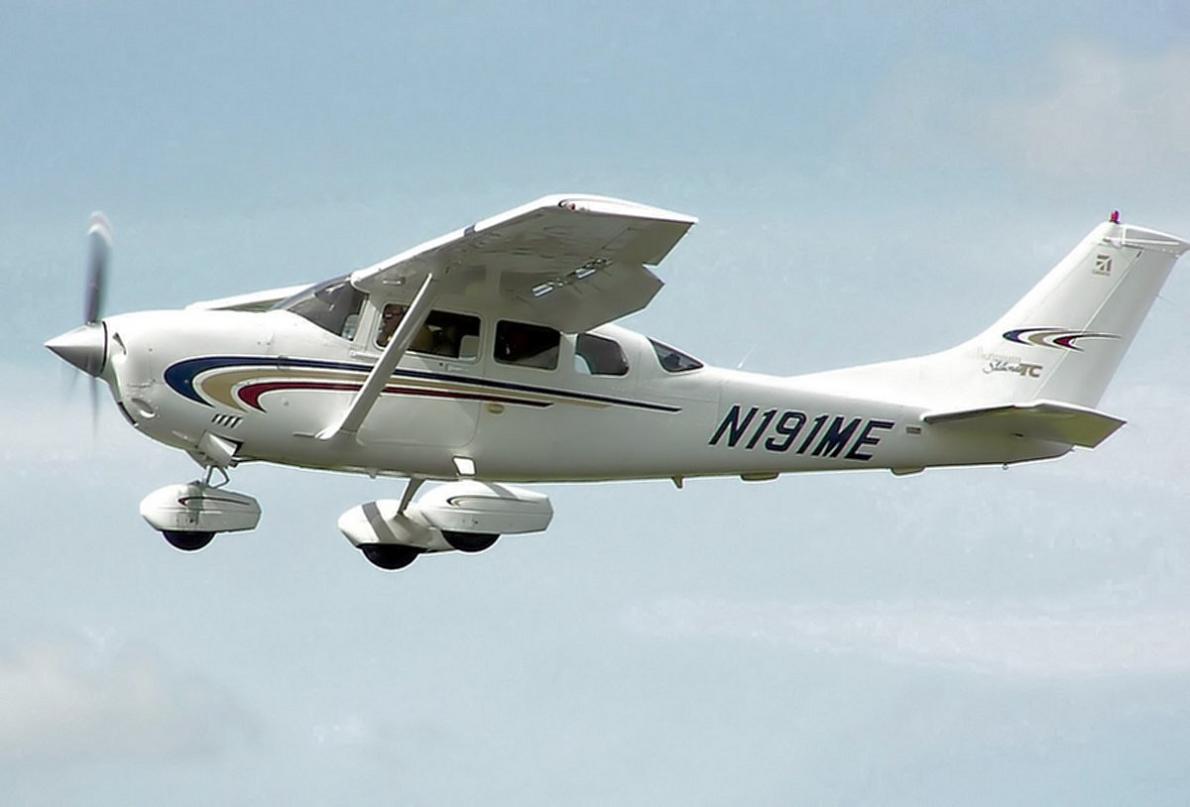 Why Should I Choose Cessna Aircraft for My Business Travel Needs?