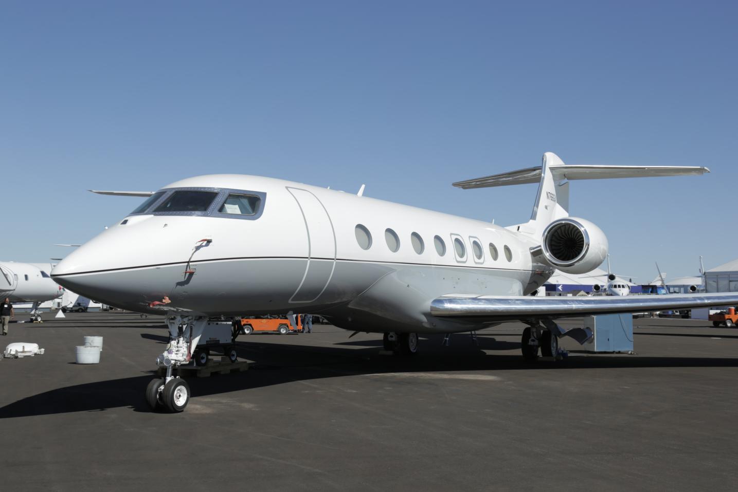 What Are the Key Features and Benefits of the Gulfstream G500?