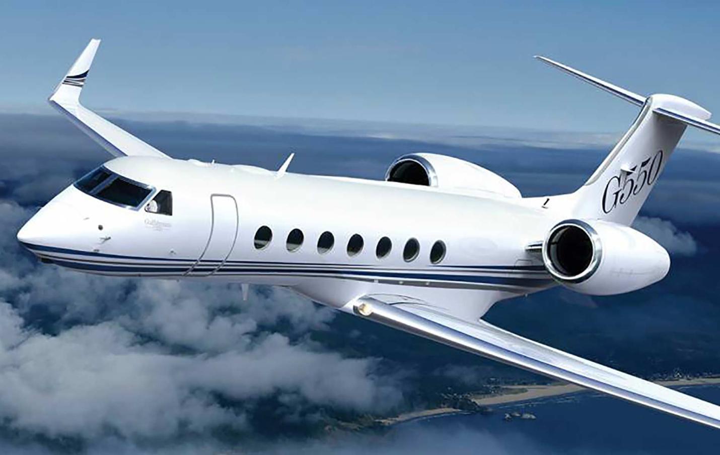 How Does Gulfstream Aircraft Technology Enhance Passenger Comfort and Convenience?