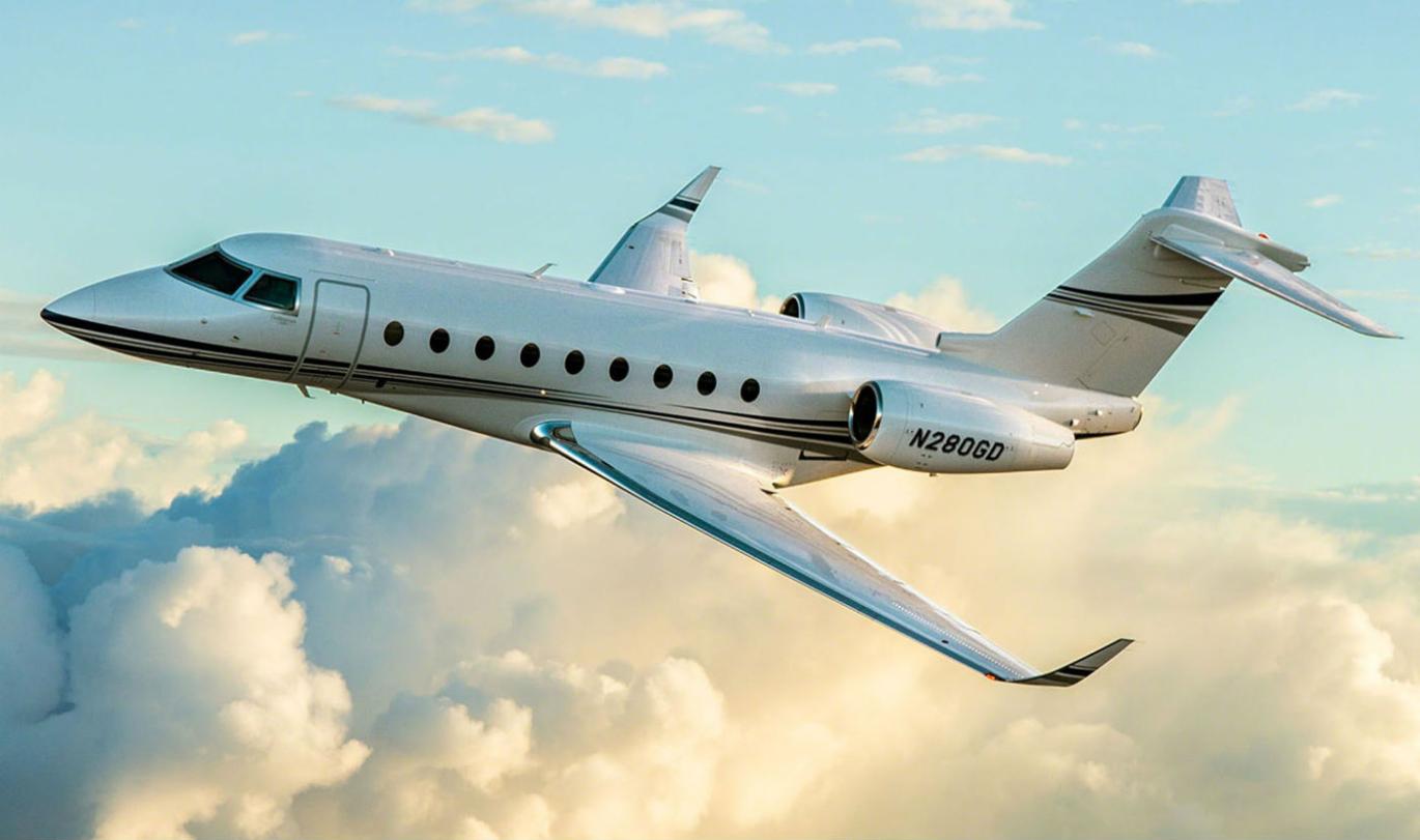 How Does Gulfstream Aircraft's Customer Service and Support Network Ensure a Seamless Ownership Experience?